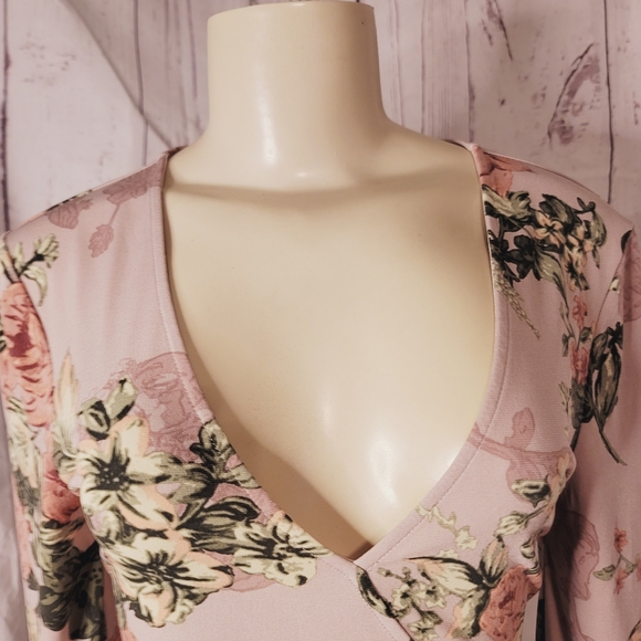 BCBG Surplice Rose Printed Mini Dress - Picture 7 of 12